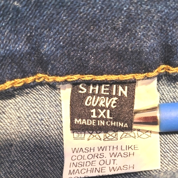1XL NWOT SHEIN Jeans boot cut - Picture 4 of 6